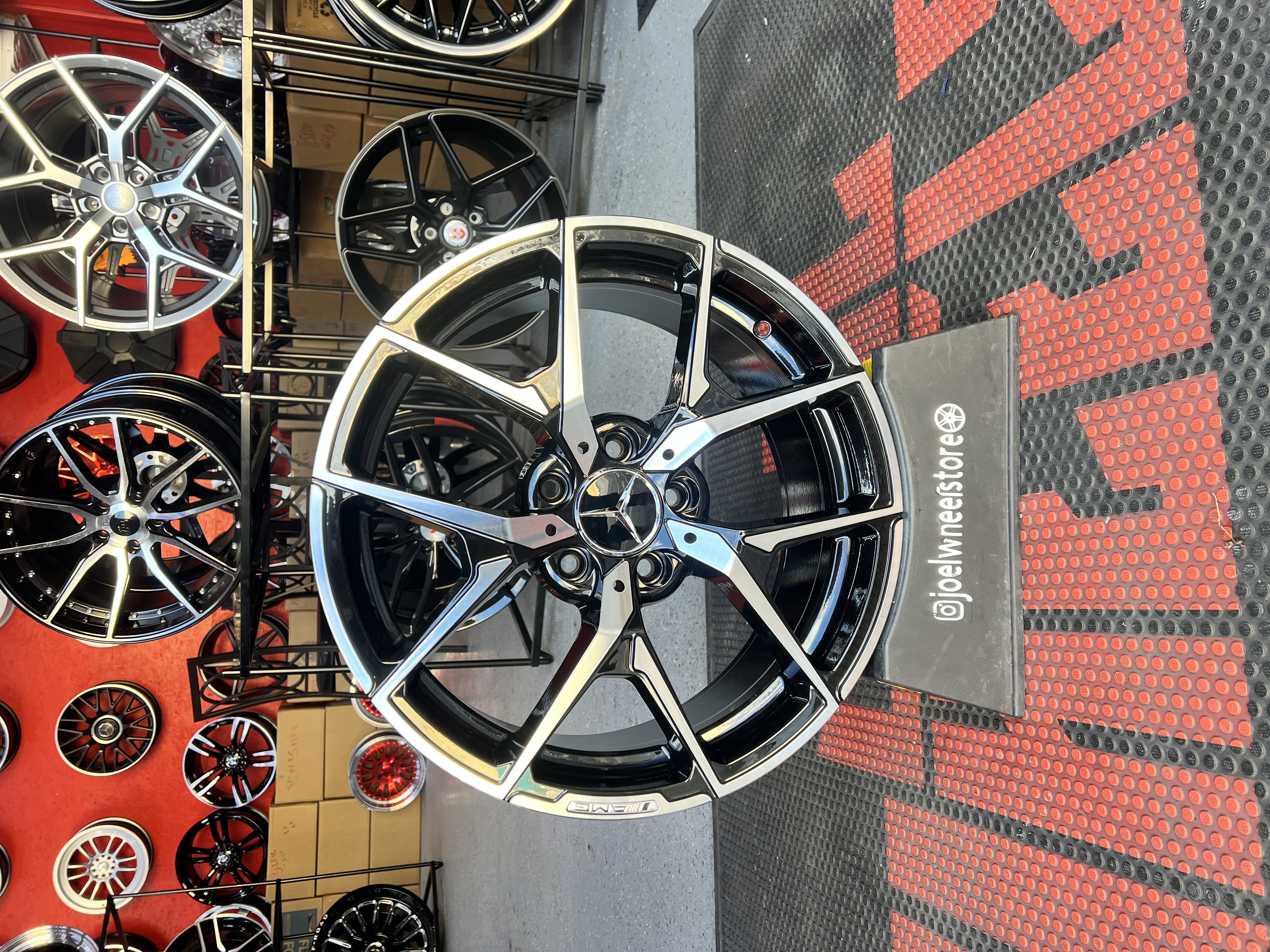 MERCEDES SIZE 17 SET NEW RIMS