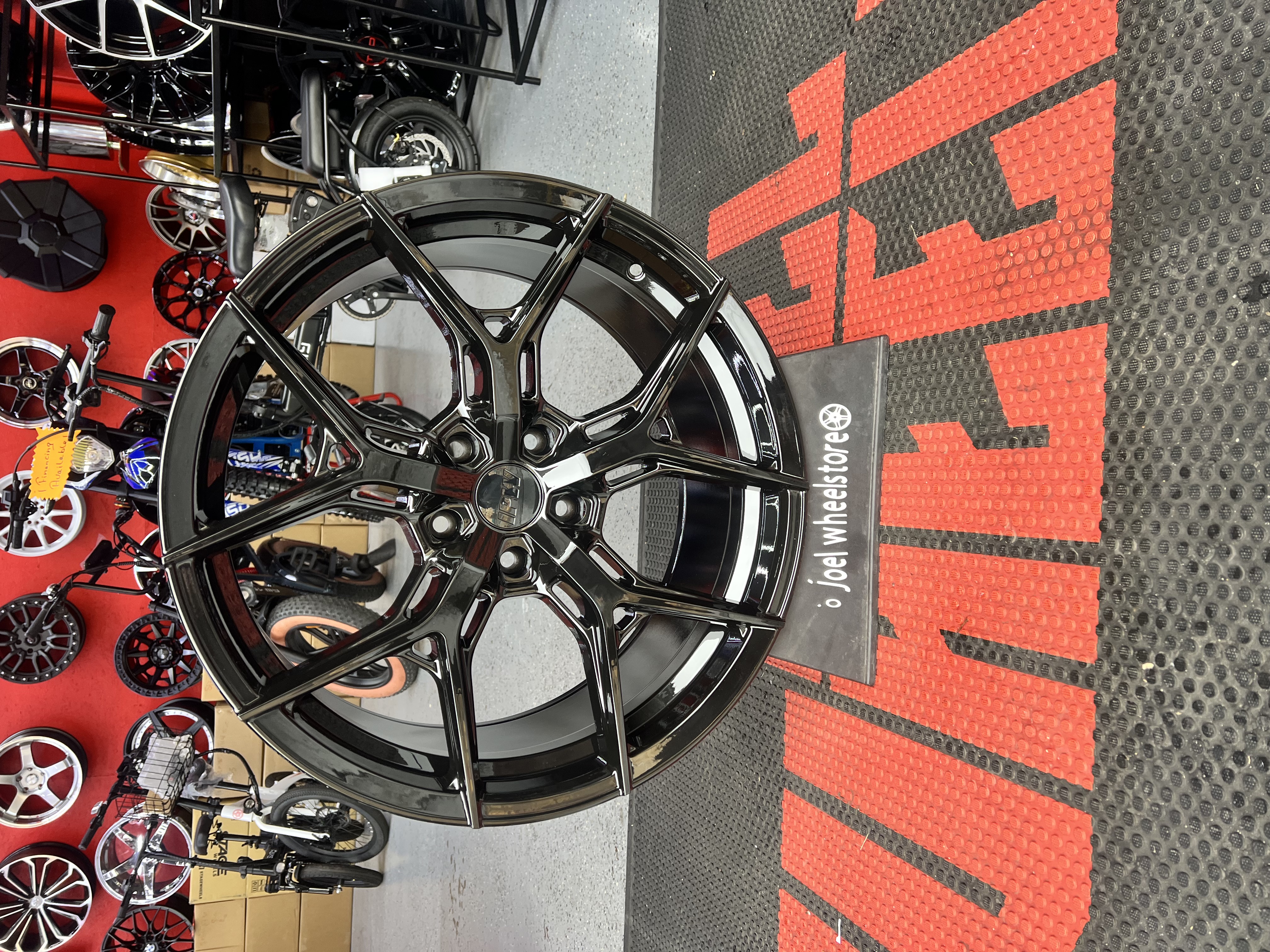 SET NEW RIMS SIZE 20 5X120